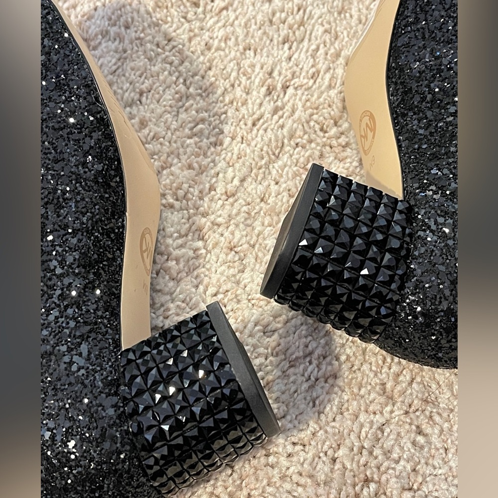 👠Michael kors women heels black size 6 - Picture 6 of 9